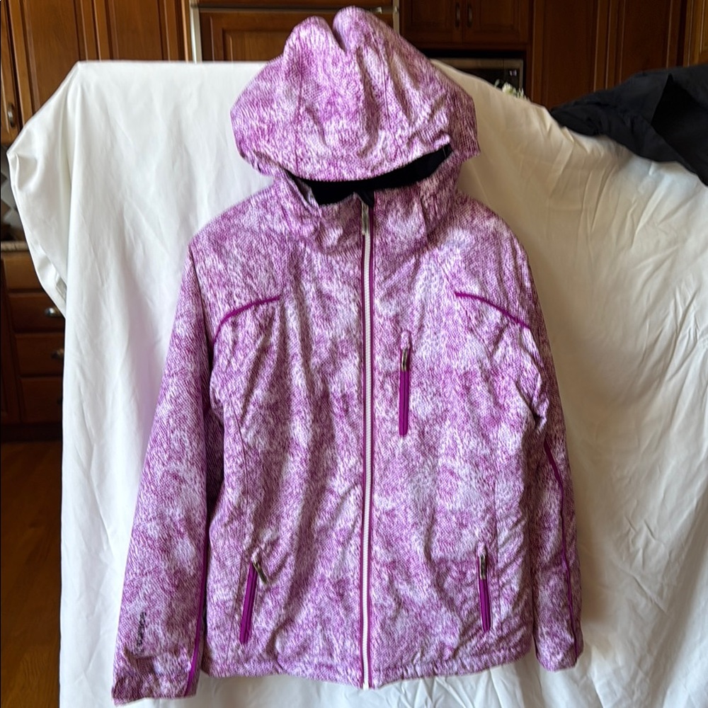 Sunice Pink and White Ski/Snow Coat with Hood and Zipper